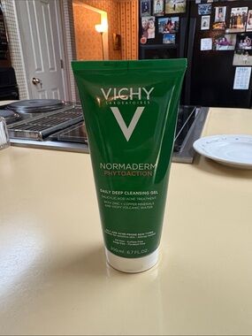 Vichy Normaderm PhytoAction Daily Deep Cleansing Gel - Green
